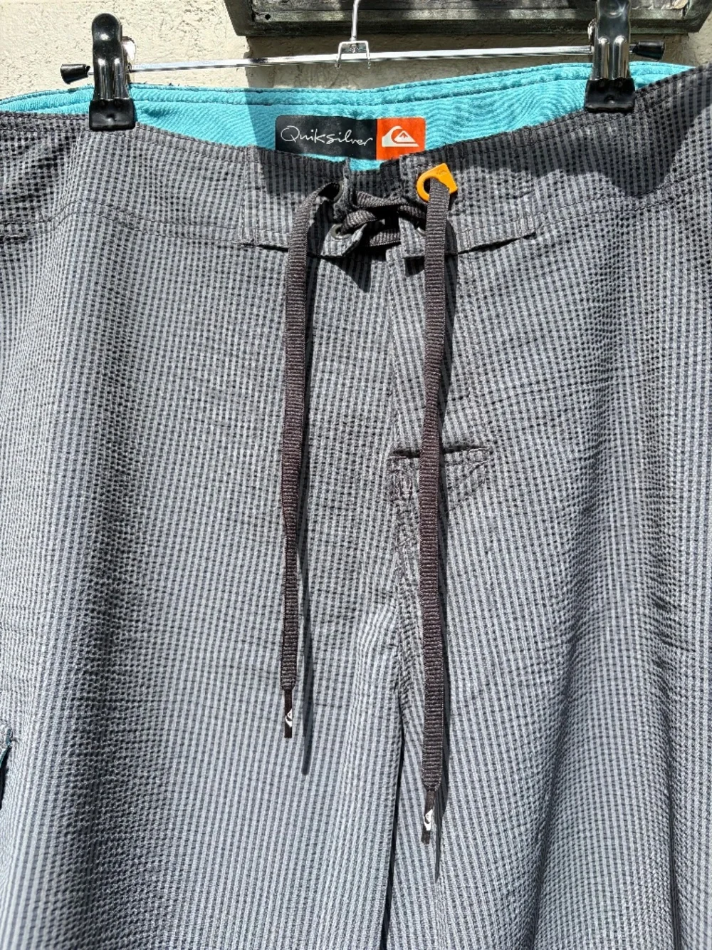 Quiksilver men Board Shorts seersucker 34 gray blue